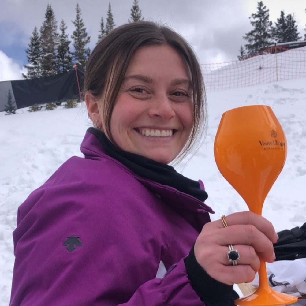 Meet your Posher, Emily